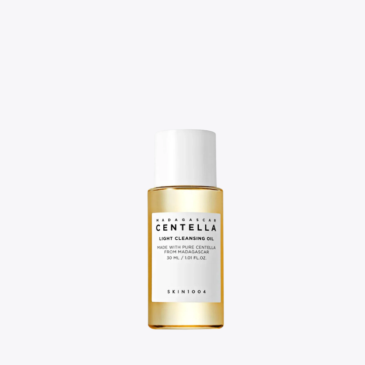 Madagascar Centella Light Cleansing Oil